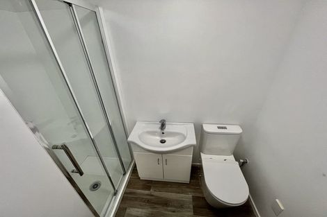 Photo of property in 1/2 Ruakiwi Road, Hamilton Lake, Hamilton, 3204