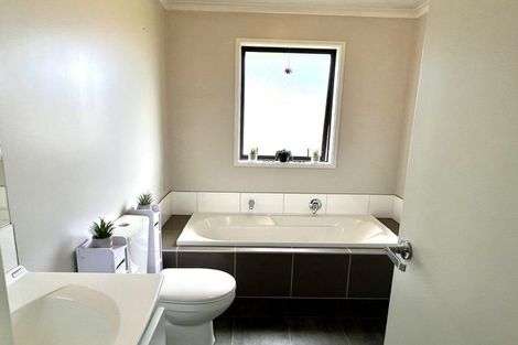 Photo of property in 1 Reeds Road, Darfield, 7510