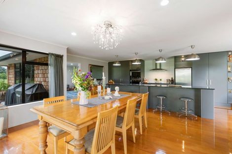 Photo of property in 16 Millbrook Drive, Waiuku, 2683