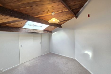 Photo of property in Metro Apartments, 21/220 Thorndon Quay, Pipitea, Wellington, 6011