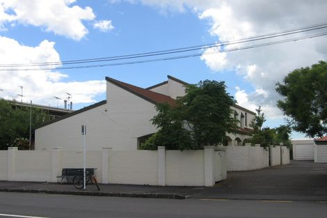 Photo of property in 5 Victoria Avenue, Remuera, Auckland, 1050