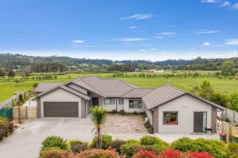 Photo of property in 8 Awatiro Drive, Kaukapakapa, 0871
