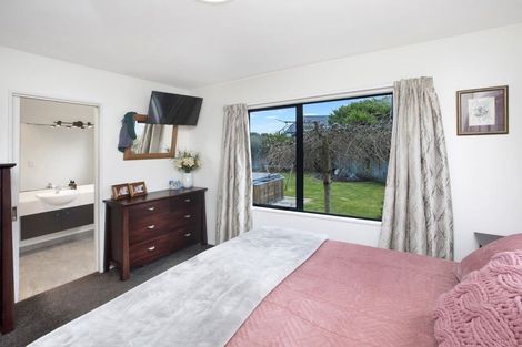 Photo of property in 5 Cockle Lane, Waimairi Beach, Christchurch, 8083