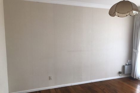 Photo of property in 1a Saulbrey Grove, Woburn, Lower Hutt, 5010