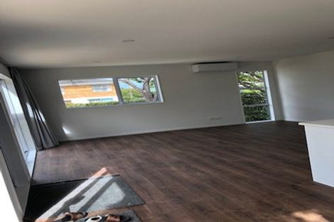 Photo of property in 65 Nile Road, Milford, Auckland, 0620