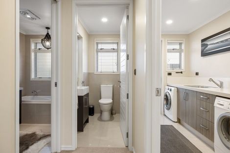 Photo of property in 1 Sanctuary Key, Papamoa Beach, Papamoa, 3118