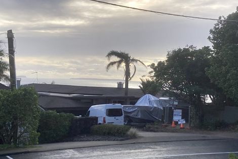 Photo of property in 1/138 Churchill Road, Rothesay Bay, Auckland, 0630