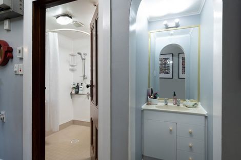 Photo of property in 30 Main Road, Havelock, 7100