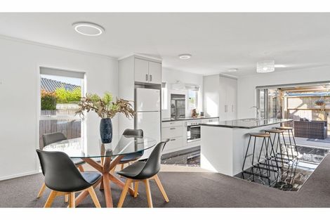 Photo of property in 16b Insley Street, Mangawhai, 0505