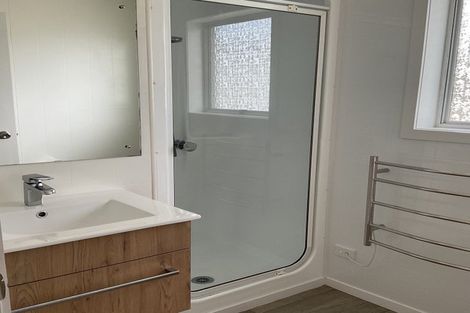 Photo of property in 1/10 Pioneer Crescent, Omaha, Warkworth, 0986