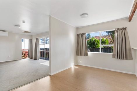 Photo of property in 2/26 Byron Avenue, Takapuna, Auckland, 0622