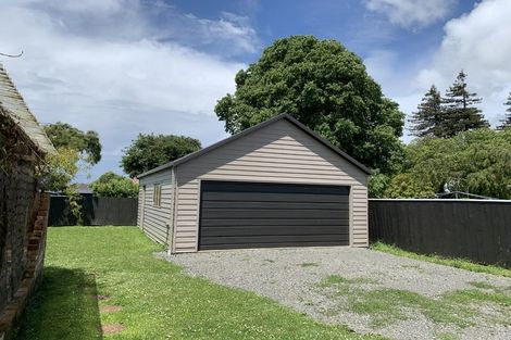 Photo of property in 19 Oxford Street, Marton, 4710