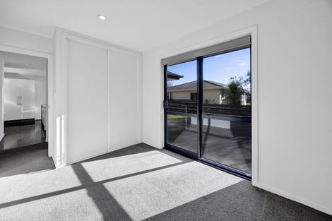 Photo of property in 8 Gladstone Street, Hawera, 4610