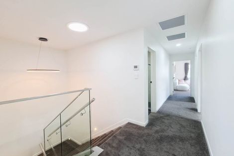 Photo of property in 4 Frontier Lane, Flat Bush, Auckland, 2019