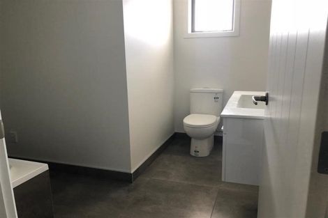 Photo of property in 144 Sandwich Road, St Andrews, Hamilton, 3200