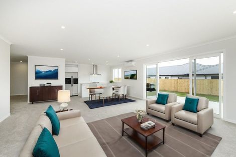 Photo of property in 61 Atlantic Drive, Fitzherbert, Palmerston North, 4410