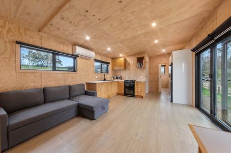 Photo of property in 4 Robins Way, Pokeno, 2471