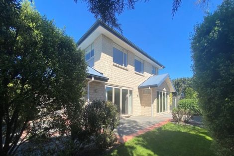 Photo of property in 84 Bowhill Road, New Brighton, Christchurch, 8083