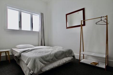 Photo of property in 2/24 West End Road, Herne Bay, Auckland, 1022