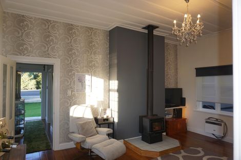 Photo of property in 556 Great South Road, Huntly, 3700