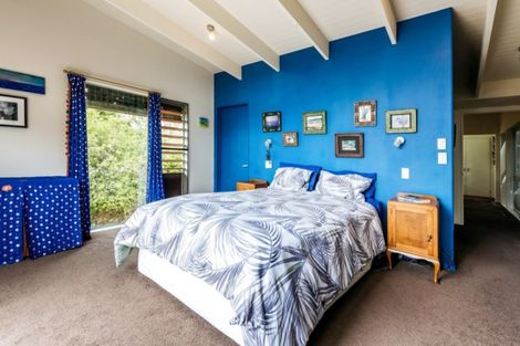 Photo of property in 17 Bella Vista Road, Omiha, Waiheke Island, 1081