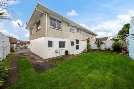 Photo of property in 79a Barrett Street, Westown, New Plymouth, 4310