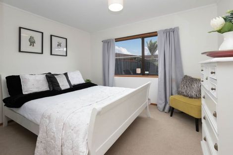 Photo of property in 36 Galloway Crescent, Farm Cove, Auckland, 2012