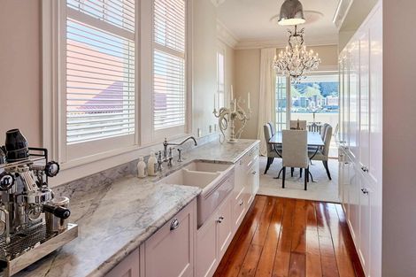 Photo of property in 30 Mcfarlane Street, Mount Victoria, Wellington, 6011