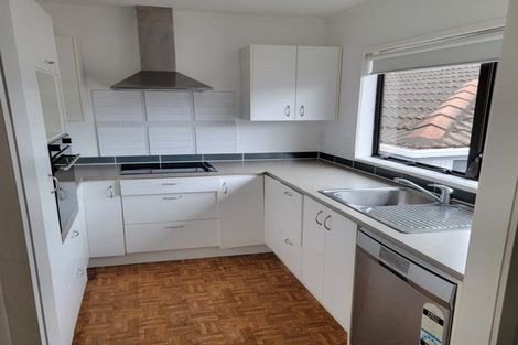 Photo of property in 2/59 Seaview Road, Glenfield, Auckland, 0629