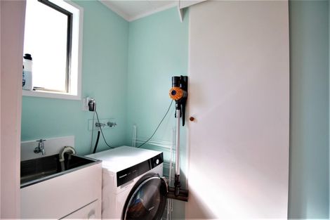 Photo of property in 17 Mako Avenue, Whiritoa, Whangamata, 3691