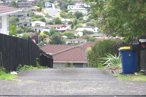 Photo of property in 36 Target Road, Totara Vale, Auckland, 0629