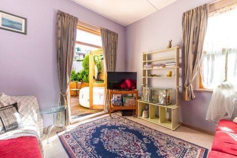 Photo of property in 128 Glen Road, The Glen, Dunedin, 9011