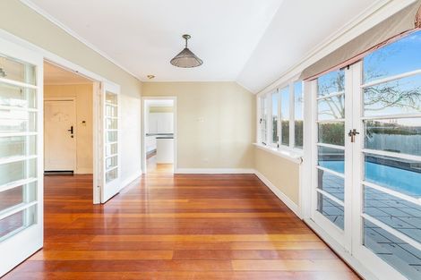 Photo of property in 277 Victoria Avenue, Remuera, Auckland, 1050