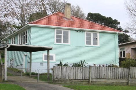 Photo of property in 23 Porter Crescent, Helensville, 0800