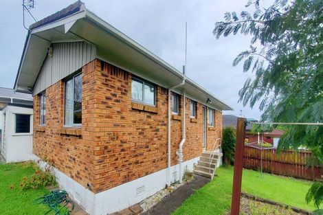 Photo of property in 4/32 Coles Crescent, Papakura, 2110