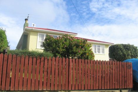Photo of property in 125 Gear Terrace, Ranui, Porirua, 5024