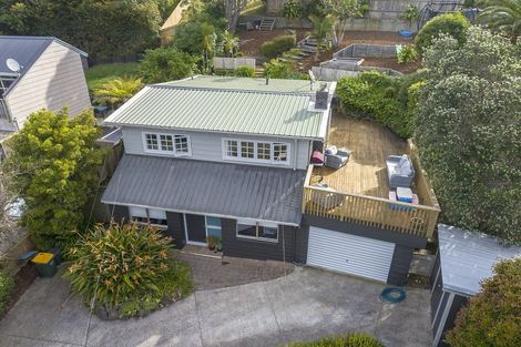 Photo of property in 6 Maori Hut Road, Red Beach, 0932