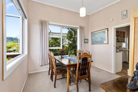 Photo of property in 53 Winston Street, Crofton Downs, Wellington, 6035