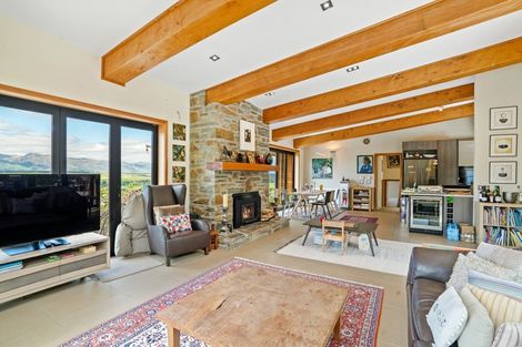 Photo of property in 65 Kanuka Rise, Albert Town, Wanaka, 9305