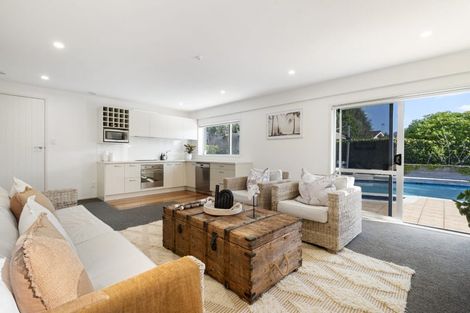 Photo of property in 27 Hemi Street, Narrow Neck, Auckland, 0622