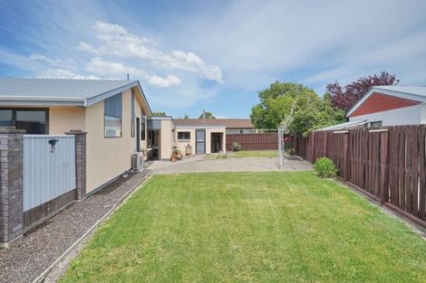 Photo of property in 28 Coates Place, Rangiora, 7400