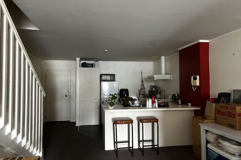 Photo of property in Grosvenor Cl, 19/6 Brown Street, Mount Cook, Wellington, 6021