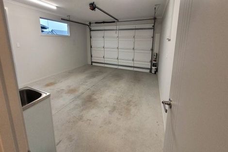 Photo of property in 21 Awataha Crescent, Pyes Pa, Tauranga, 3110