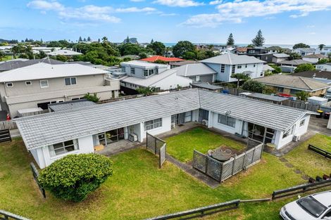 Photo of property in 25 Clyde Street, Mount Maunganui, 3116