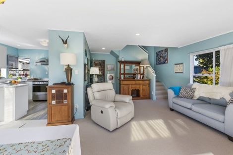 Photo of property in 1/105 Glendale Road, Glen Eden, Auckland, 0602