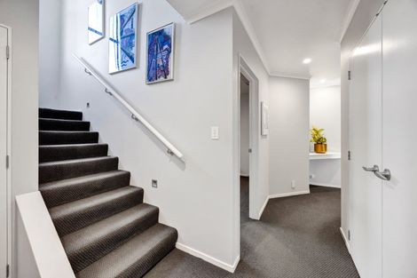 Photo of property in 82 Wallath Road, Westown, New Plymouth, 4310