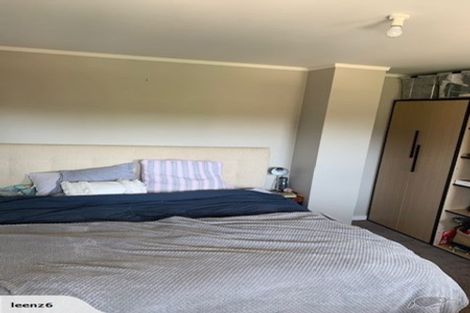 Photo of property in 53 Stillwater Crescent, Stillwater, Silverdale, 0993