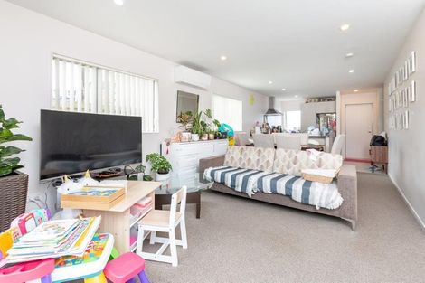Photo of property in 34a Arawa Street, New Lynn, Auckland, 0600