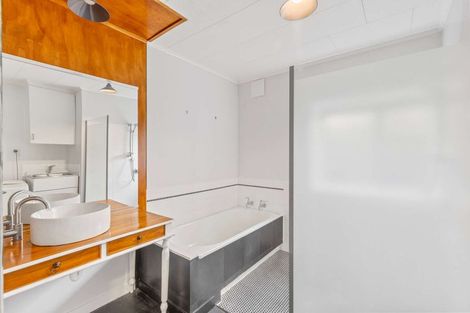 Photo of property in 12 Oaks Lane, Motueka, 7120