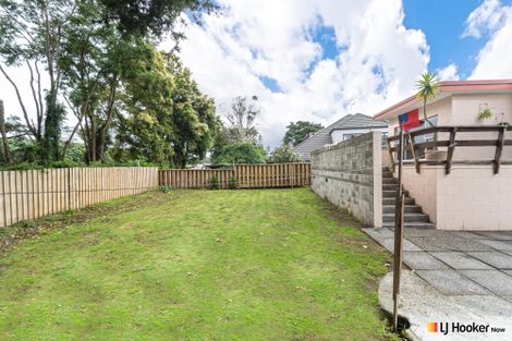 Photo of property in 52 Lawrence Crescent, Hillpark, Auckland, 2102